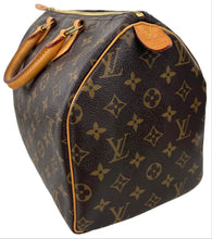 Load image into Gallery viewer, Louis Vuitton speedy 30 in monogram