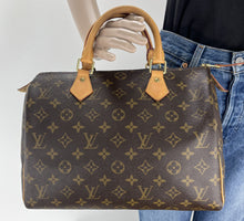 Load image into Gallery viewer, Louis Vuitton speedy 30 in monogram