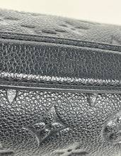 Load image into Gallery viewer, Louis Vuitton pochette metis empreinte