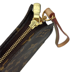 Louis Vuitton toiletry 19 with insert