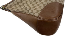 Load image into Gallery viewer, Gucci GG large bree  hobo bag