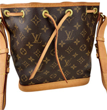 Load image into Gallery viewer, Louis Vuitton Noe BB monogram