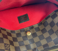 Load image into Gallery viewer, Louis Vuitton bloomsbury PM