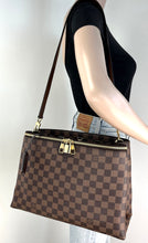 Load image into Gallery viewer, Louis Vuitton brompton tote with strap
