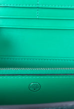 Load image into Gallery viewer, Mulberry continental wallet small classic grain