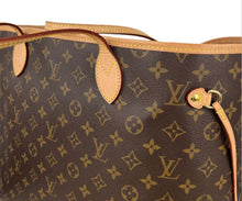 Load image into Gallery viewer, Louis Vuitton neverfull GM in monogram