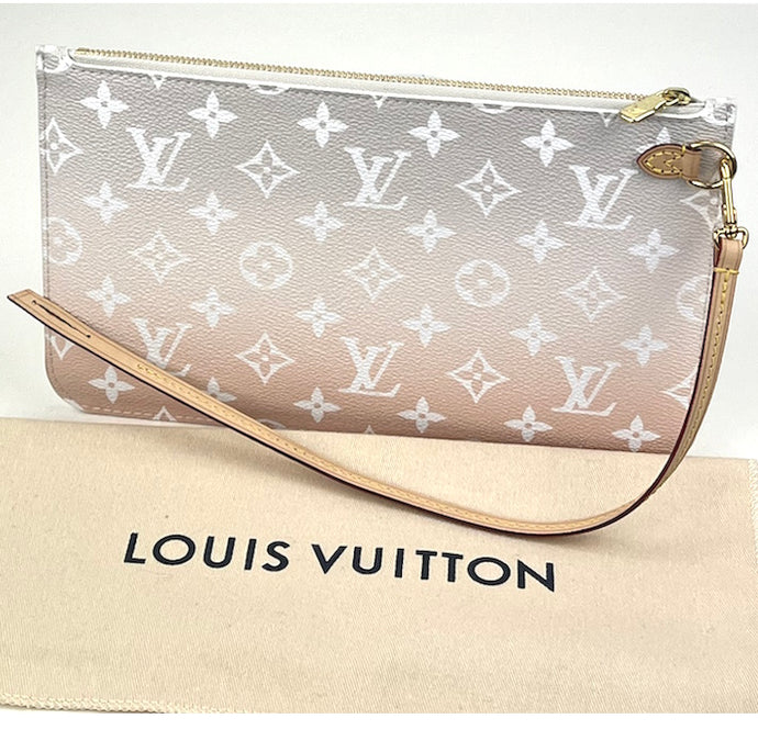 Louis Vuitton pochette monogram by the pool collection