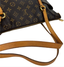 Load image into Gallery viewer, Louis Vuitton totally MM