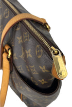 Load image into Gallery viewer, Louis Vuitton totally MM
