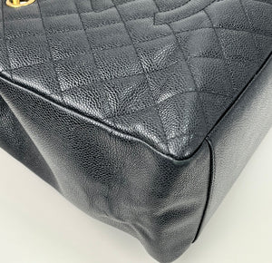 CHANEL GST grand shopping tote in black caviar