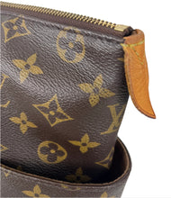 Load image into Gallery viewer, Louis Vuitton totally MM