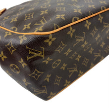 Load image into Gallery viewer, Louis Vuitton batignolles vertical