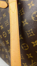 Load image into Gallery viewer, Louis Vuitton batignolles vertical