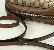 Load image into Gallery viewer, Gucci Bree GG canvas camera bag