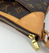 Load image into Gallery viewer, Louis Vuitton Odeon PM