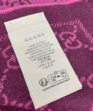 Load image into Gallery viewer, Gucci GG jacquard knitted scarf burgundy/ dark pink