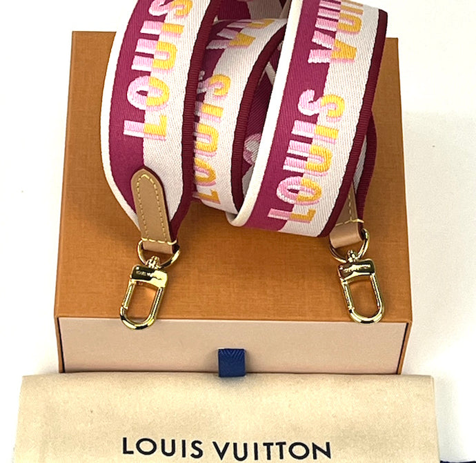 Louis Vuitton strap/  bandouliere in fuschia