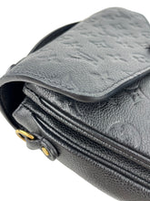 Load image into Gallery viewer, Louis Vuitton pochette metis empreinte