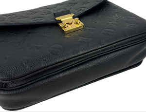 Louis Vuitton pochette metis empreinte