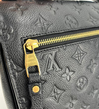 Load image into Gallery viewer, Louis Vuitton pochette metis empreinte