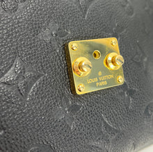Load image into Gallery viewer, Louis Vuitton pochette metis empreinte