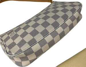 Louis Vuitton pochette accessories in damier azur canvas