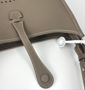Hermes Evelyne poche III PM in etoupe