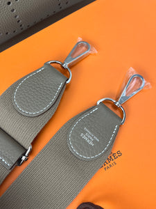 Hermes Evelyne poche III PM in etoupe