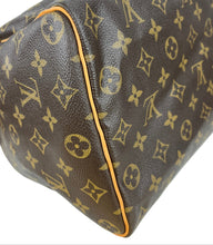 Load image into Gallery viewer, Louis Vuitton speedy 35 in monogram
