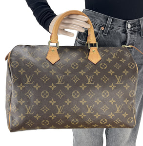 Louis Vuitton speedy 35 in monogram
