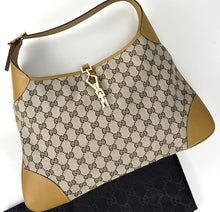 Load image into Gallery viewer, Gucci Vintage Jackie medium 1961 shoulder bag