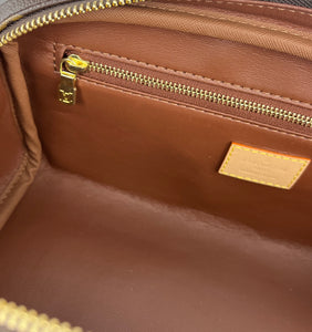 Louis Vuitton monogram dopp kit pouch
