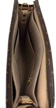 Load image into Gallery viewer, Louis Vuitton toiletry 26