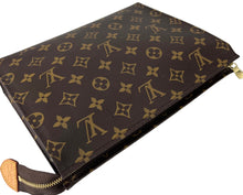Load image into Gallery viewer, Louis Vuitton toiletry 26