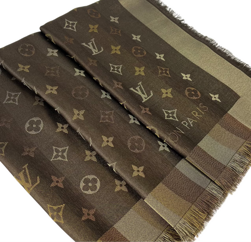 Louis Vuitton so shine monogram shawl