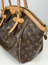 Load image into Gallery viewer, Louis Vuitton tivoli GM