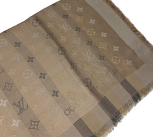 Load image into Gallery viewer, Louis Vuitton so shine monogram shawl
