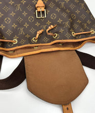 Load image into Gallery viewer, Louis Vuitton montsouris GM