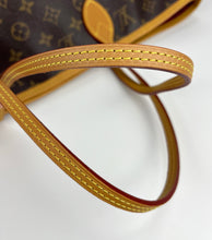 Load image into Gallery viewer, Louis Vuitton neverfull MM in monogram