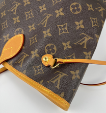 Load image into Gallery viewer, Louis Vuitton neverfull MM in monogram