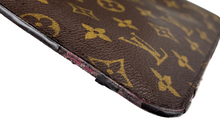 Load image into Gallery viewer, Louis Vuitton neverfull MM in monogram