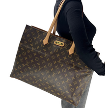 Load image into Gallery viewer, Louis Vuitton Wilshire GM monogram.