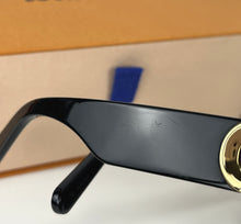 Load image into Gallery viewer, Louis Vuitton link PM square sunglasses