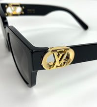 Load image into Gallery viewer, Louis Vuitton link PM square sunglasses