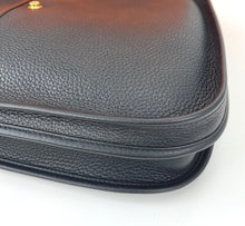 Load image into Gallery viewer, Hermes Evelyne 29 poche III black/gold