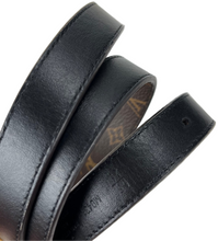 Load image into Gallery viewer, Louis Vuitton iconic 20mm reversible belt size 65