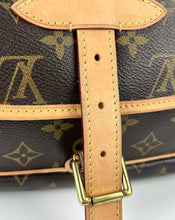 Load image into Gallery viewer, Louis Vuitton Saumur GM 35