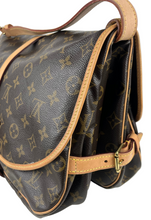 Load image into Gallery viewer, Louis Vuitton Saumur GM 35