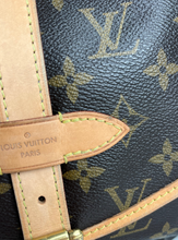 Load image into Gallery viewer, Louis Vuitton Saumur GM 35