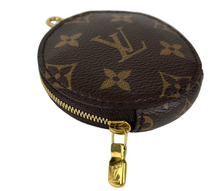 Load image into Gallery viewer, Louis Vuitton round coin purse